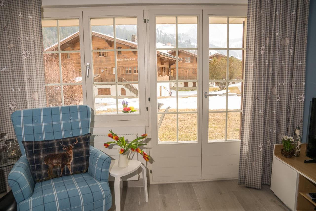 Chalet Spitzhorn - Your Peak Getaway - Private Terrasse & Gratis Parkplatz Gsteig Eksteriør bilde