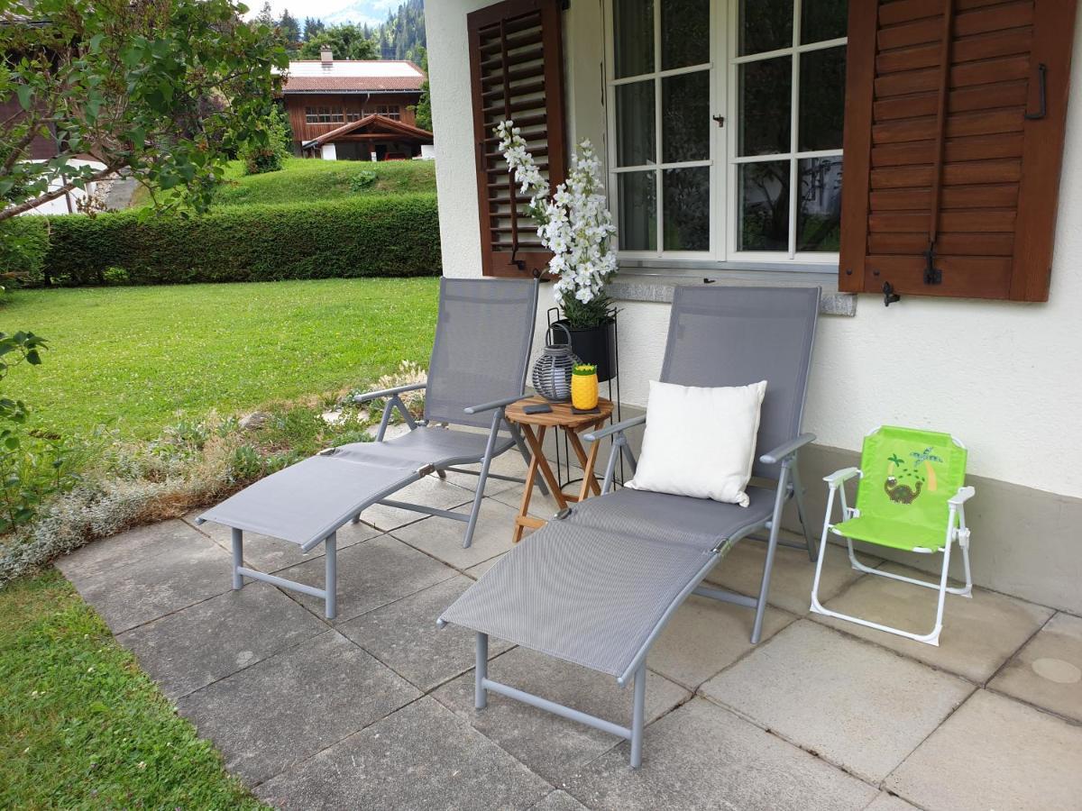 Chalet Spitzhorn - Your Peak Getaway - Private Terrasse & Gratis Parkplatz Gsteig Eksteriør bilde